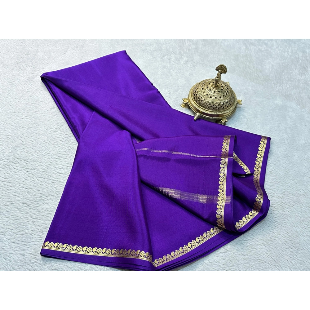Generic Women's Crepe Chit Pallu Solid Saree With Unstitched Blouse 5.5Mtr (Purple) - Image 2